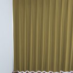 Blackout Hotelvorhang Zürich (nach Mass) in der Couleur messing. • rideaux123.ch