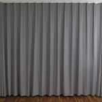 Fensterfront: Nachtvorhang SINGAPUR grau für Schlafzimmer / Wohnzimmer • rideaux123.ch