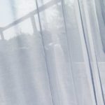 Transparenter Aussen-Vorhang SONNEN-TAG in blau. • rideaux123.ch