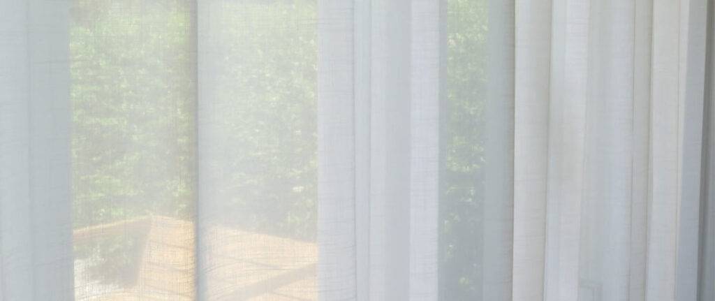 Rideaux gris clair