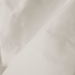 Stoffmuster Massvorhang Fischbacher AIM hellbeige mit Naturseiden-Optik. • rideaux123.ch