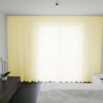 Voilage MADRID CS IV rideau fermé jaune pastel [113] • rideaux123.ch