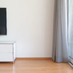 Tagesvorhang BONUS grau in Stube (modern). • rideaux123.ch