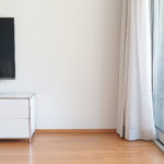 Tagesvorhang BONUS weiss in Stube (modern). • rideaux123.ch