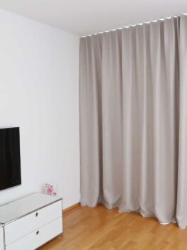 Verdunkelungsvorhang ANDERMATT Beige im Wohnzimmer