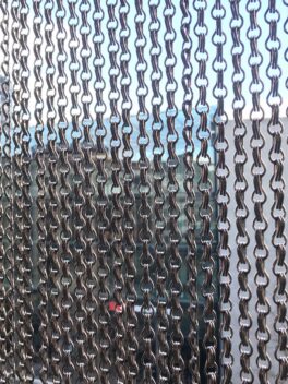 DARWIN braungrau Balkontür schützt vor Insekten