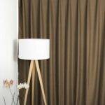 Rideau occultant LONDON BLOOMSBURY beige-brun [12] rideau fermé • rideaux123.ch