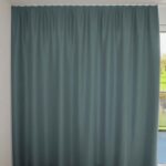 Rideau occultant ST. MORITZ Bleu [517] Rideau fermé • rideaux123.ch