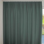 Rideau occultant ST. MORITZ Bleu vert [408] Rideau fermé • rideaux123.ch