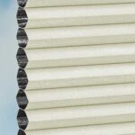 Plissé DUETTE® EOS® FIXÉ UNIX DARK BB24 Crème [7412] Tissu • rideaux123.ch