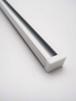 Rail de rideau MONT BLANC blanc embout