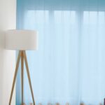 Voilage VALENCIA Bleu clair [525] Rideau fermé • rideaux123.ch