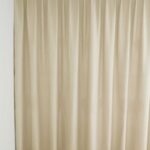Rideau occultant MONTREUX Beige clair [156] Rideau fermé • rideaux123.ch